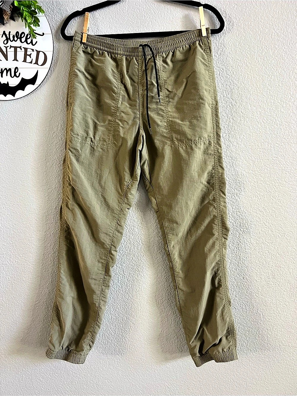 Patagonia Worn Wear Men’s Baggies Pants Khaki Size XS